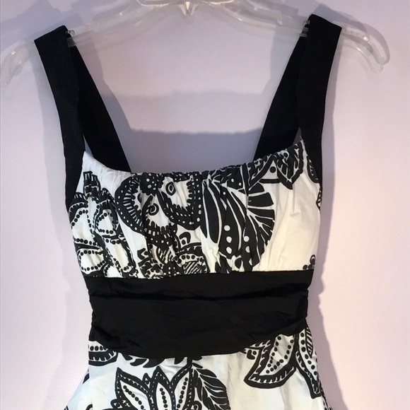 50's Inspired Dress - Picture 2 of 7